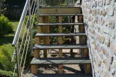 Escalier inox et verre sur terrasse Silvadec - MCO - Créances